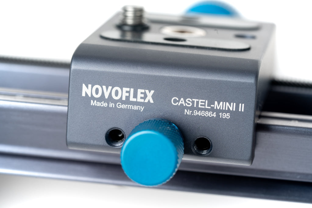 Novoflex CASTEL-MINI II macro rail on a white background.